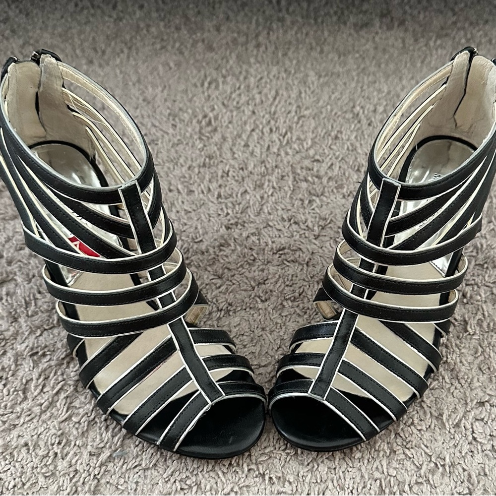 Michael Kors size 7 heels
